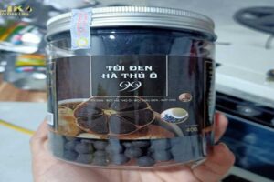 Tỏi đen hà thủ ô 99