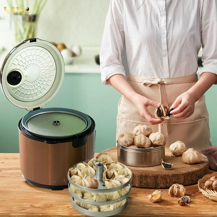 Cách làm tỏi đen bằng nồi đa năng tại nhà đơn giản dễ làm 6 Cho tỏi trắng vào nồi đa năng và tiến hành ủ