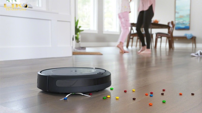 Mách bạn 8 món quà tặng cha mẹ ý nghĩa 8 Robot thông minh hút bụi